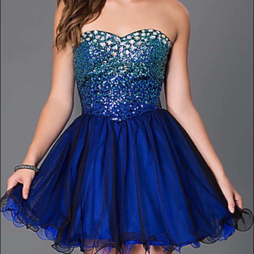 SHORT PROM DRESS masquerade seen on instagram